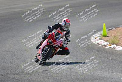 media/Oct-15-2022-TrackXperience (Sat) [[8f70b8b0be]]/Group 2/session 2 turn 3 and 4/